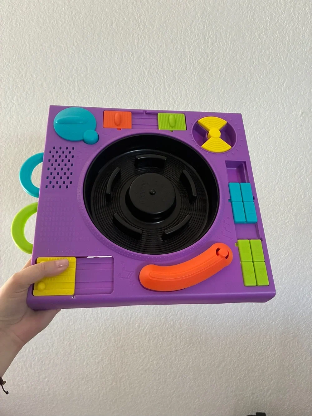 Brightkins DJ Dog Interactive Treat Puzzle Activity Board EUC